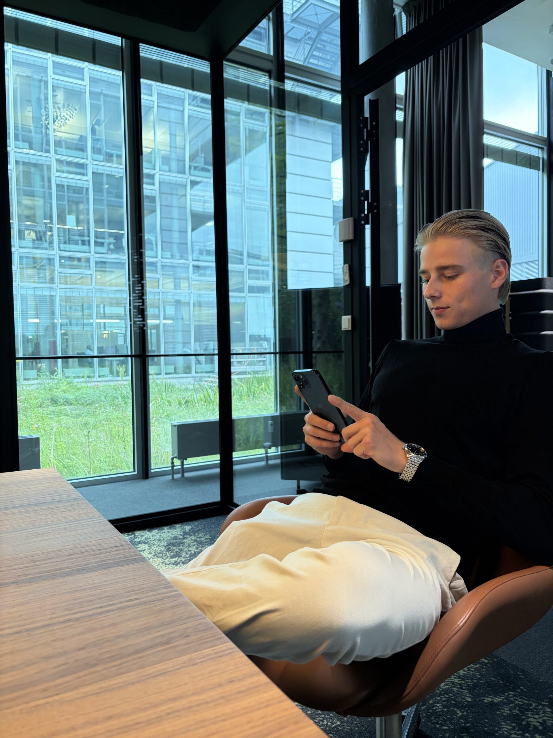 Sandro Verling, Gründer der B2B-Vertriebsagentur Verling Solutions in Liechtenstein